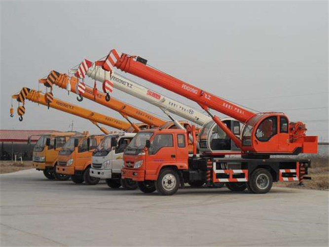 竹山县设备出现故障导致停工，怎么处理？是否有备用设备替换？