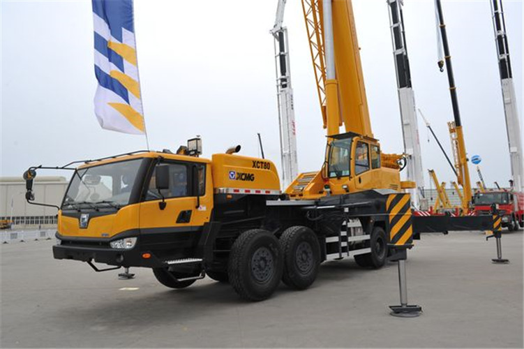 竹山县预约吊车后，多久能上门服务？24 小时应急响应吗？